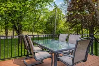 Newly renovated 1950's leelanau trail side cottage - 4 stelle