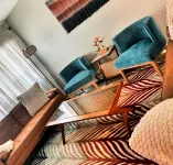 Charming 3-bedroom mid century modern house in peaceful setting - 3-Star