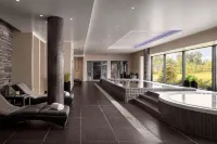 Scandic Sunnfjord Hotel & Spa - Yüzme Havuzu