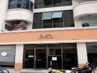 Lotus Condo Downtown - Kitchens