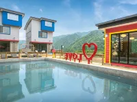 Inje Baekdam Fragrance Pool Villa Hotels near Baekdam Temple