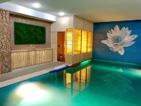 Elegant Lux Hotel