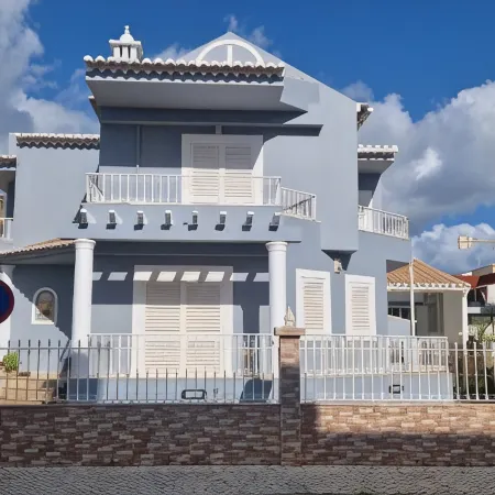 Dona Ana Guesthouse