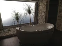 Casa Mateo Hotel Boutique - Bathtub