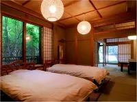 Hanare No Yado Yomogino