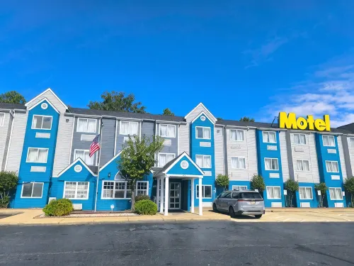 Budgetel Inn Birmingham - 2-Star