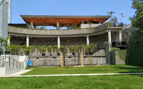 TechieRoom Kotlin at Clove Garden Residence