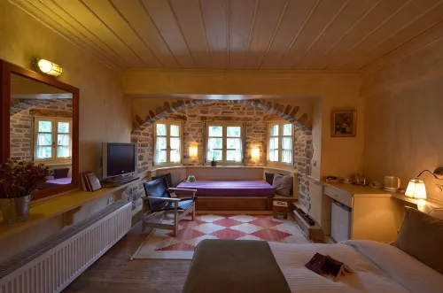Papaevangelou Hotel