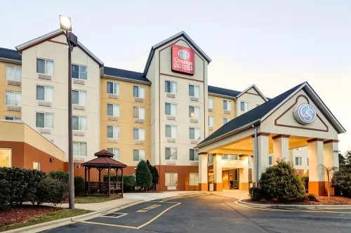 Charlotte Suites by IHG