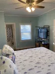 Renovated Historic POC Bayhouse! - Kitchens