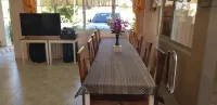 Queenslander Hotel and Restaurant