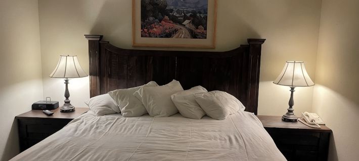 Penthouse style, top floor of Grand Lodge 1 bedroom at slopes at the Mtn base Hotels in Mount Crested Butte
