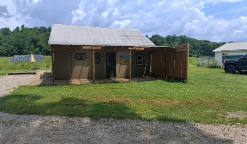 Cozy cottage located on 133 acres. - 3-Star