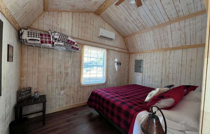 Spacious Double Loft Cabin Near Lake Greeson Pet-Friendly– Sleeps 8