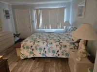 Steps from the Beach and Restaurants in Ocean City md - Homestays