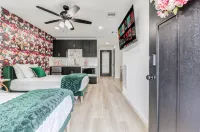 Welcome to The Pink Peony on Market Street in historic downtown Brenham.