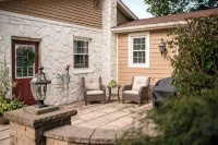 Newly renovated Carriage House, on lovely property near Intercourse, PA - Wifi