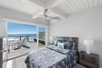 Oceanfront Retreat: 2Br Home with Private Beach Access, Firepit  STR24-0040