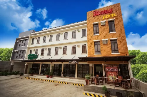 Rizmy Apartment Hotel - Apartments