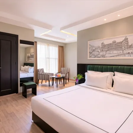 Kudos-My Downtown Hotel