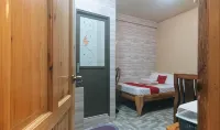 RedDoorz Hostel @ Faes Transient House - 2-Star