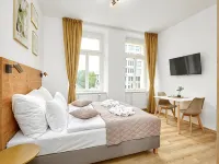 Residence 44 Hotels near Karlin