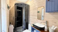 Guest House Cholpon-Ata, Aitmatov Alley 104-10 - Wi-Fi