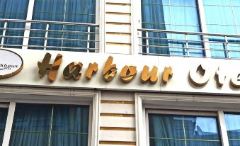 Harbour Hotel - Housity