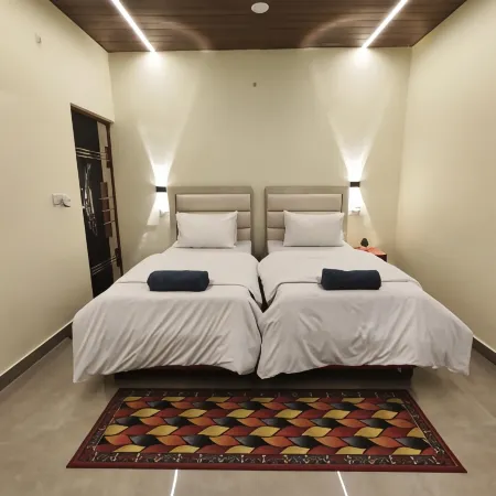 Sunrise Homestay Agra-Rooftop View Taj Mahal