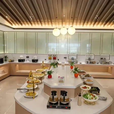 Jinchang Ruitai Hotel (Changtai Garden Shuangjian Market Branch)