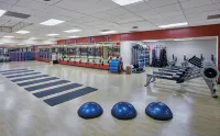 Hilton Anaheim - Gym