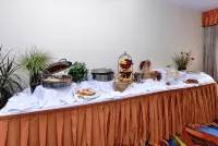 Best Western Plus Fresno Airport Hotel - Desayuno