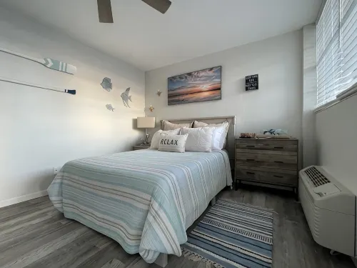 Steps to the Beach ! - Condos