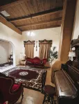 The Moriah- An exquisitely decorated home with an 1800's look located in town. - 4-Star