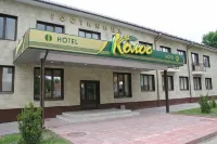 考洛斯飯店 - 3 星級
