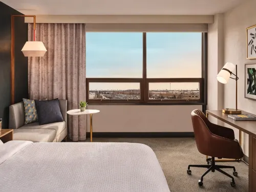Holiday Inn Port Arthur - Park Central by IHG - Pysäköinti