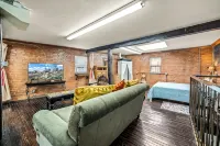 Dallas Farmers Market Apartment, Just right in Downtown DALLAS TX Perfect Place - Condos