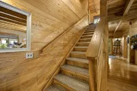 Executive Forest Sanctuary/2 King Beds, Hot Tub & Trails -Near Lake Lemon