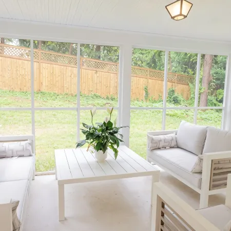 Luxury house 3 mins from UVA - Close to JPJ Arena