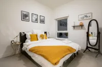 Hot Tub, 3 min to Resort, Fully Stocked Kitchen Complimentary Local Coffee - 3-Star