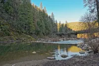 Spacious Cabin, Amazing deck & Yuba River View, Sauna, Nescafe, Beach & EVPlug. - Hytter