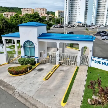 The Best Ocean View, Very Close to El Conquistador Hotel.