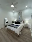 Beautifully Renovated 3-bedroom cottage in Old Town BSL.  Close to Everything! - 4 stjerner