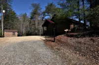 Vista Ridge Cabin, A Romantic Getaway in Helen, GA - 4-Star
