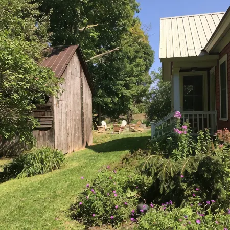 Quintessential Vermont  Farmhouse With Hot Tub, Fabulous Location & Views