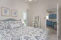 Paradise at The Point - Relaxing Home Steps to Beach + Sunsets + Ocean views - ブティック