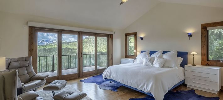 Majestic Mountaintop Retreat! Luxury in a serene setting All seasons family fun Hotels in Fremont County