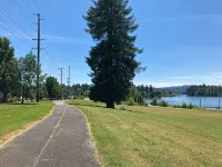 Gem in Milwaukie 2 bedroom - 2 Bathroom -  Huge yard - 4성급