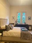 The Convent O”Connell Circa 1867 Cosy, Charming, Character Filled Retreat -  Privatzimmer