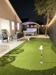Sleeps 20 in FW Stockyards w HotTub & MiniGolf - Jacuzzi
